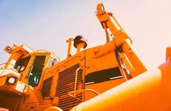 沈陽(yáng)機械設備噴漆